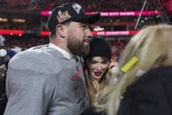 Travis Kelce & Taylor Swift (Image via Getty)